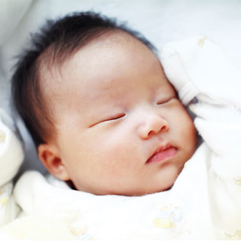 Bisakah Memperbaiki Kebiasaan Tidur Bayi?