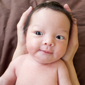 Stimulasi Pendengaran Bayi