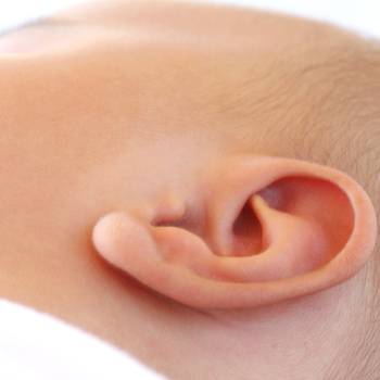 5 Hal Penting Soal Infeksi Telinga Pada Anak
