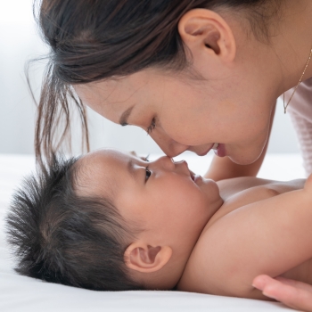 Intuisi Ibu: Natural atau Bisa Diasah?