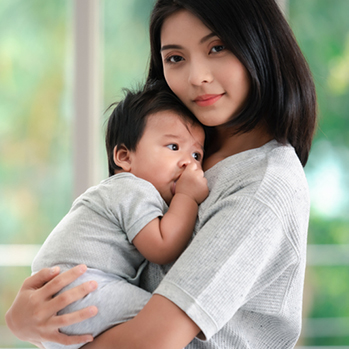 Faktor Usia Ibu Melahirkan, Berisiko Anak Stunting