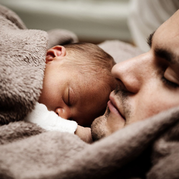Kenali 6 Peran Ayah Baru Setelah Bayi Lahir